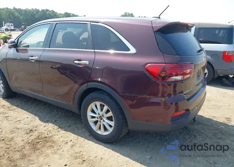 2019 Kia Sorento 3.3L Lx из США, поврежденный, VIN 5XYPG4A56KG490596